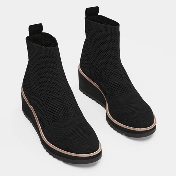 NWOT Eileen Fisher London Recycled Stretch Knit Bootie